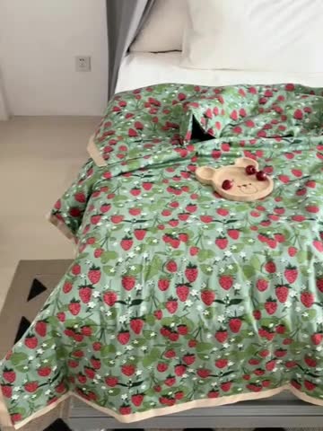 91家纺网 家纺一手货源 找家纺 汇庭 2022新款60sA类长绒棉大豆夏被 芝士草莓