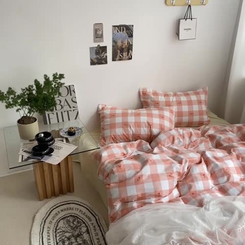 91家纺网 家纺一手货源 找家纺 雅居纺 2022新款全棉13070印花小清新四件套 格子小红花