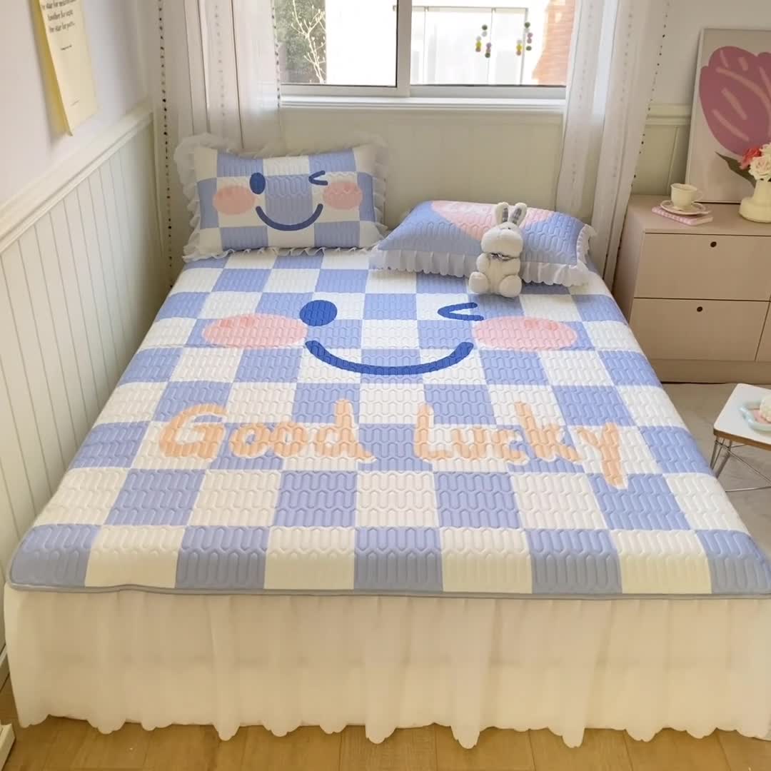 91家纺网 家纺一手货源 找家纺 顾里 2022新款ins韩系仙女温柔床裙系列席 格子小兔