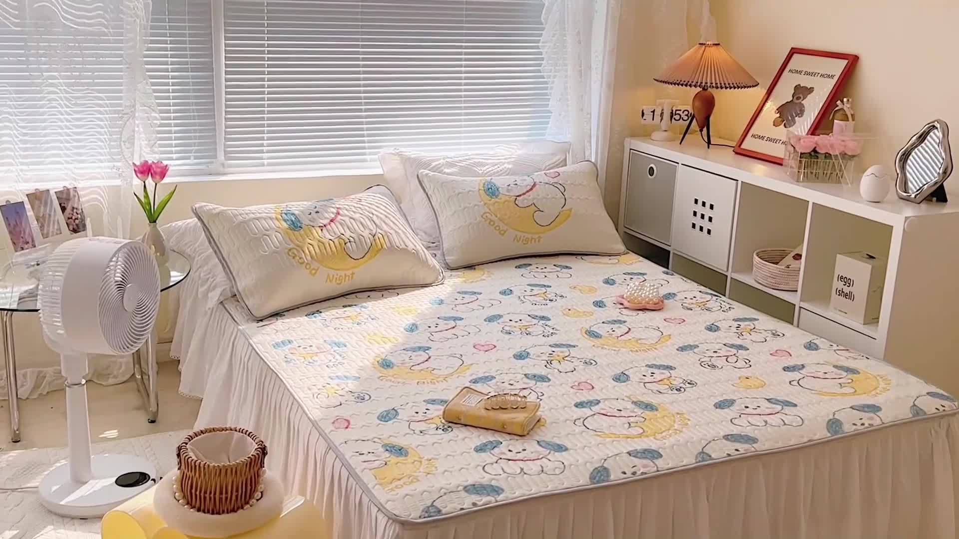 91家纺网 家纺一手货源 找家纺 顾里家纺 2022新款韩系ins印花凉感软席凉席-场景一 晚安小狗