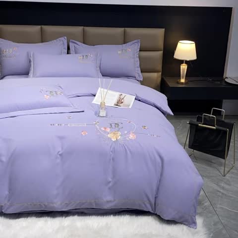 91家纺网 家纺一手货源 找家纺 靓生活 2022新款高克重磨毛刺绣四件套 相爱一生-梦幻紫