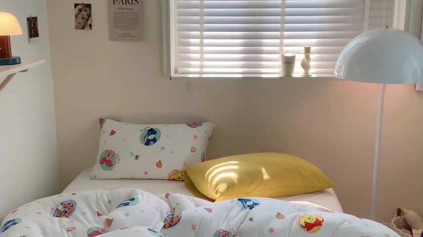 91家纺网 家纺一手货源 找家纺 星期八 2022新款迪士尼春秋被冬被 维尼家族