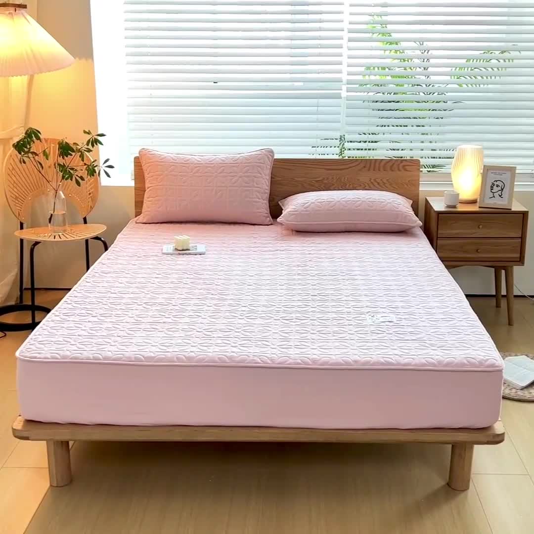 91家纺网 家纺一手货源 找家纺 给笠 2023新款A类原棉夹棉大豆床笠 幸运格-淡粉