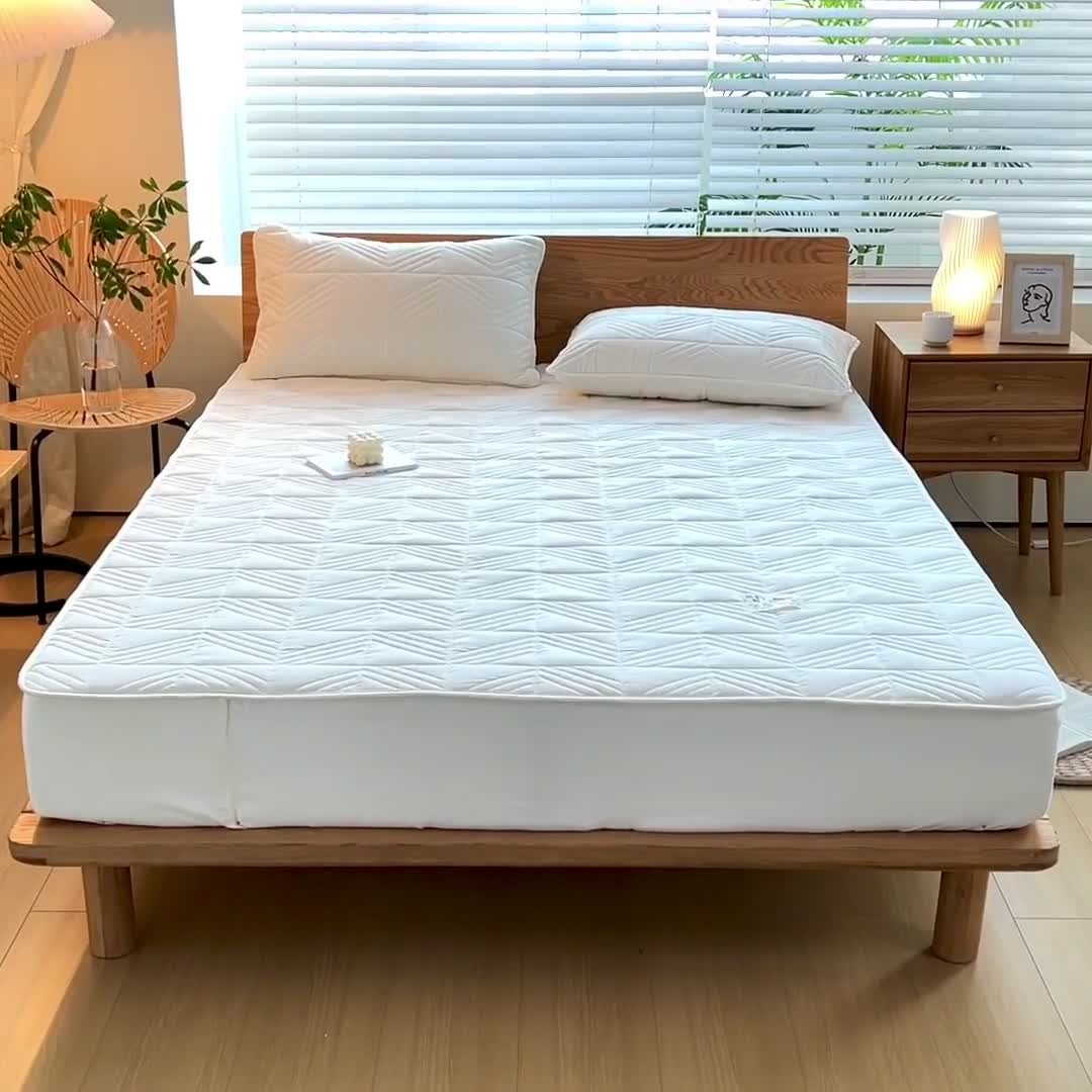 91家纺网 家纺一手货源 找家纺 给笠 2023新款A类原棉夹棉大豆床笠 几何格-米白