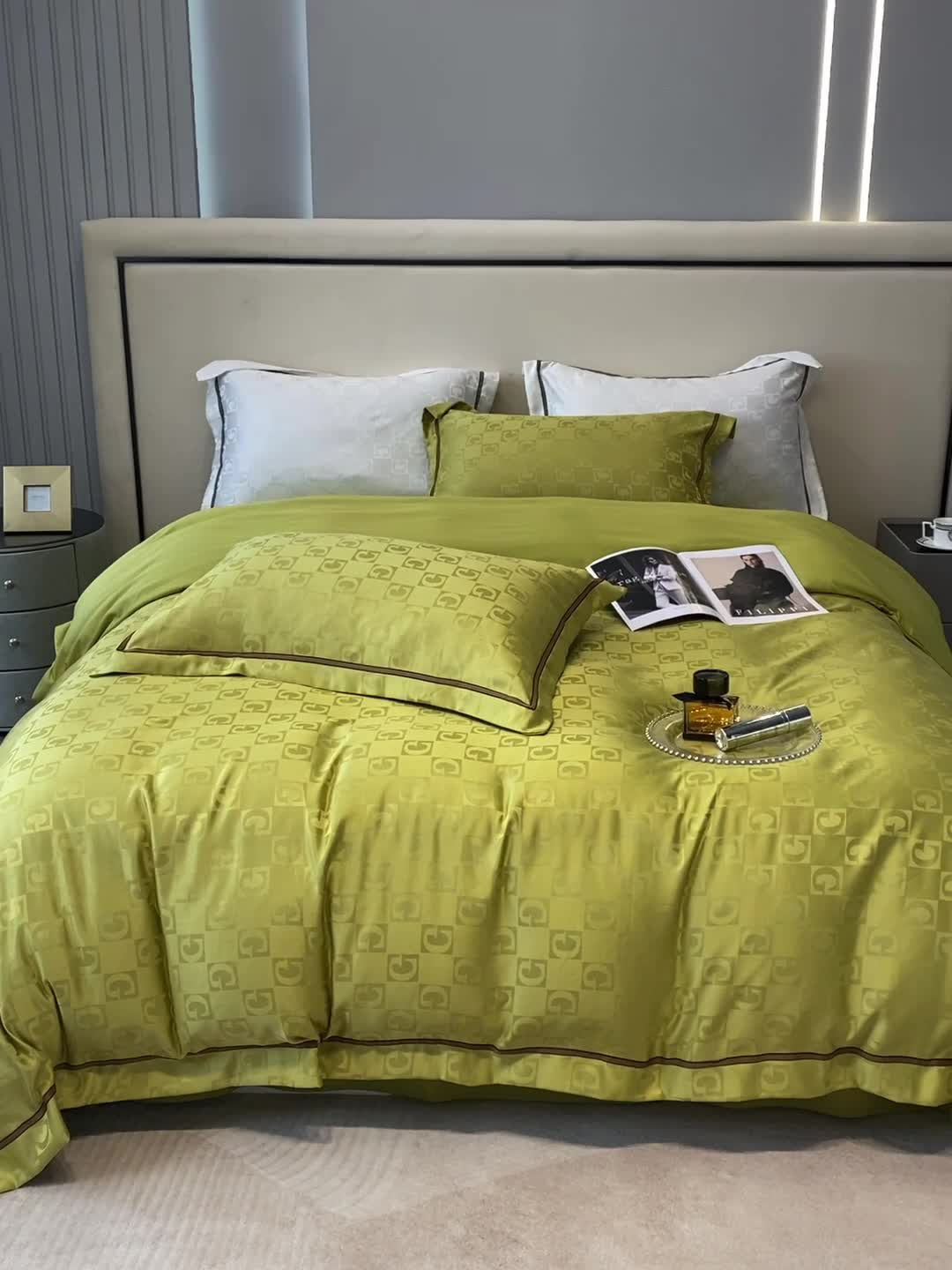 91家纺网 家纺一手货源 找家纺 优悦生活馆 2024新款工艺款提花磨毛四件套 马丁-芥绿