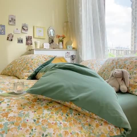 91家纺网 家纺一手货源 找家纺 琪格格纺织 2022新款全棉印花四件套 羽花香-黄