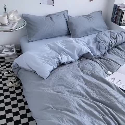 91家纺网 家纺一手货源 找家纺 曼谷 新款泡泡四件套博主同款立体小泡芙四件套 雾蓝泡泡