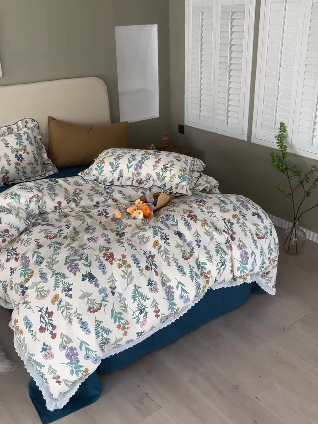 91家纺网 家纺一手货源 找家纺 怡家居 2022新款全棉A类双层纱韩版四件套 花间徜徉