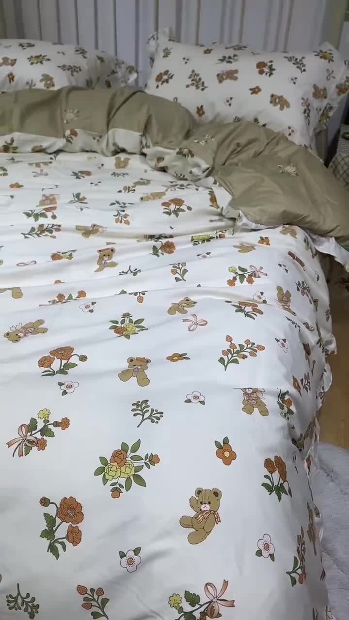 91家纺网 家纺一手货源 找家纺 棉生活 2022新款韩系花边碎花四件套 悠悠熊