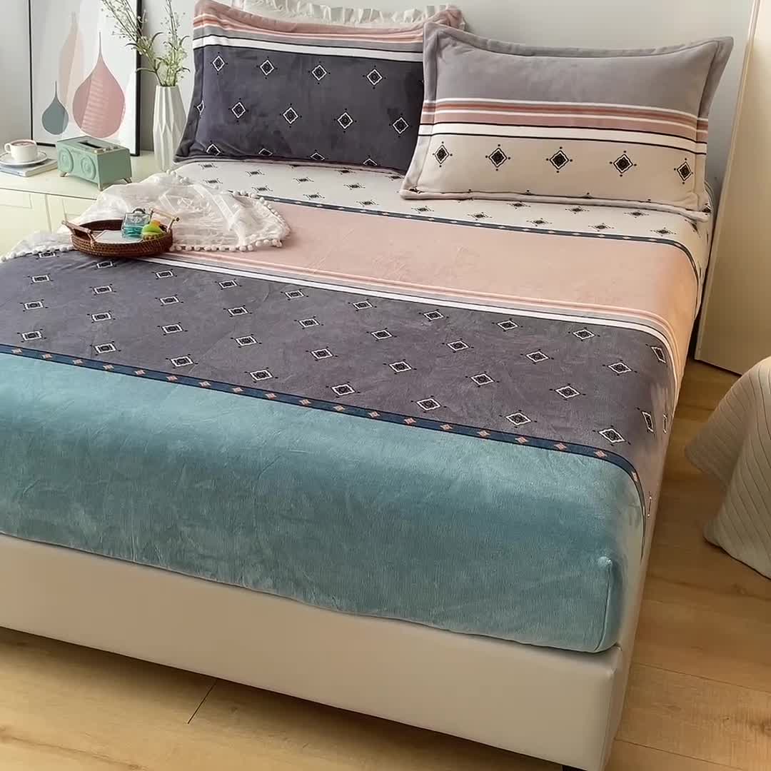 91家纺网 家纺一手货源 找家纺 2024新款230克牛奶绒印花单品床笠 可定做任意尺寸奥斯丁