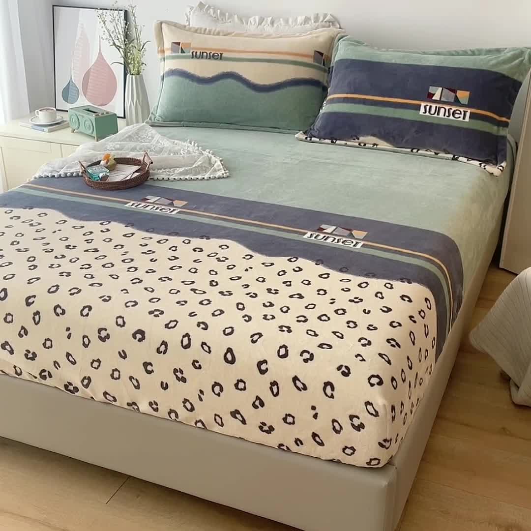 91家纺网 家纺一手货源 找家纺 2024新款230克牛奶绒印花单品床笠可定做任意尺寸落日余晖