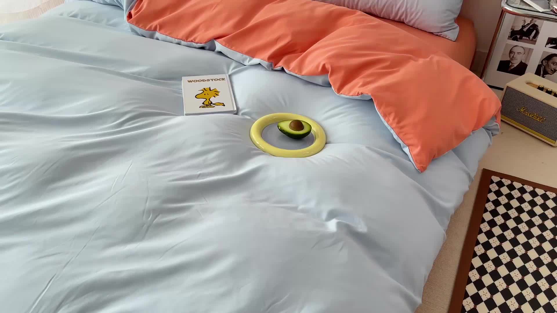 91家纺网 家纺一手货源 找家纺 蓝淋家纺 2022新款纯色双拼四件套 繁星蓝南瓜橘