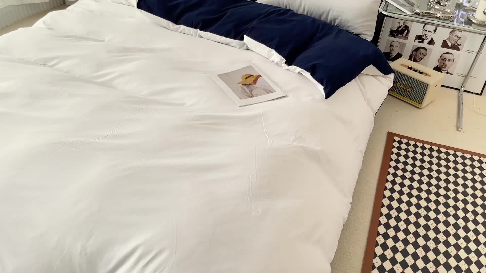 91家纺网 家纺一手货源 找家纺 蓝淋家纺 2022新款纯色双拼四件套 米白深蓝