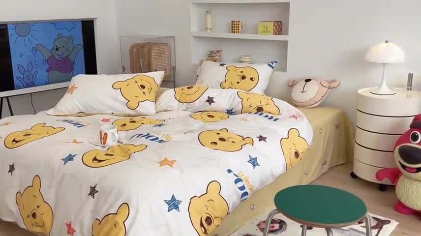 91家纺网 家纺一手货源 找家纺 昔可家纺2022新款迪士尼全棉四件套 星星维尼熊