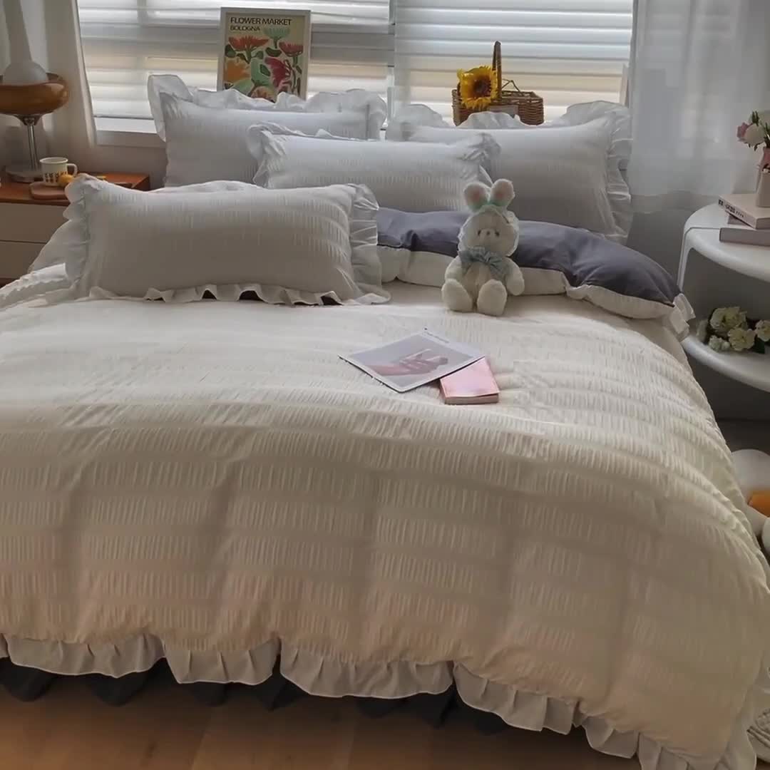 91家纺网 家纺一手货源 找家纺 慕澄家纺 2022新款韩版泡泡纱花边四件套（手机实拍） 梨花白+灰