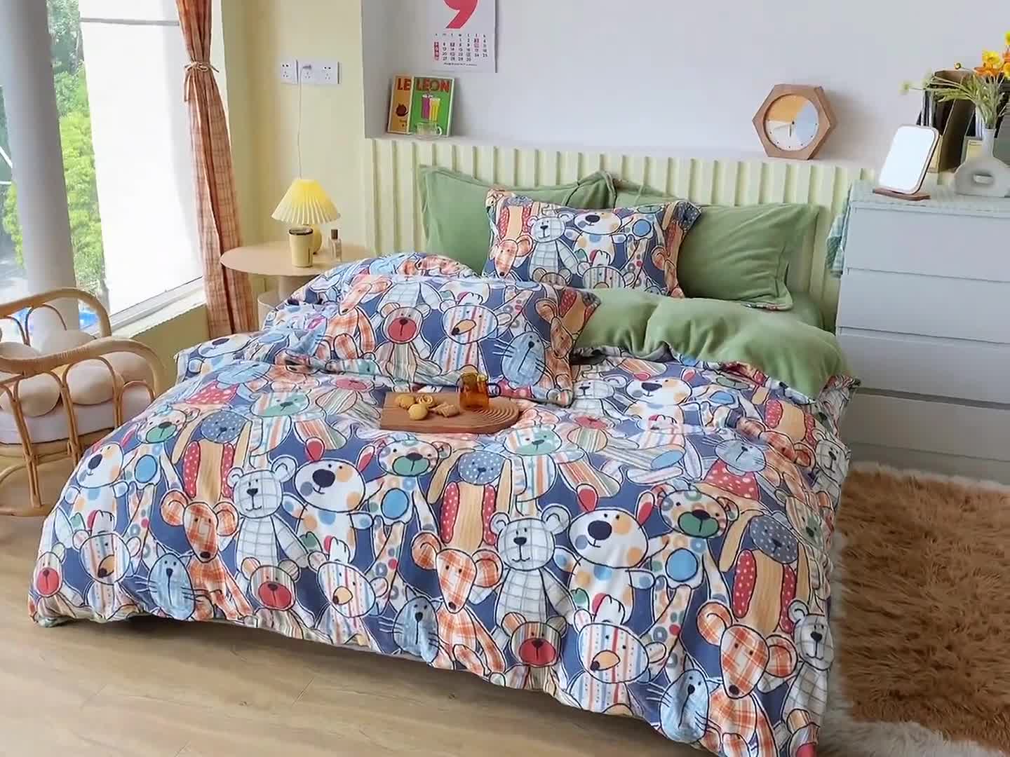 91家纺网 家纺一手货源 找家纺 呗旺鹿 2022年印花小清新加厚保暖牛奶绒四件套直播 玩具熊