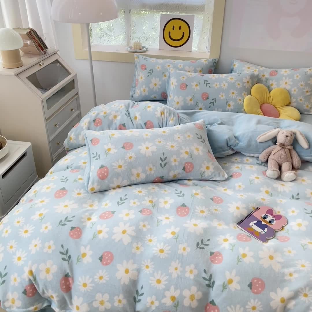 91家纺网 家纺一手货源 找家纺 金爱家 2023新款牛奶绒小清新四件套 蓝色