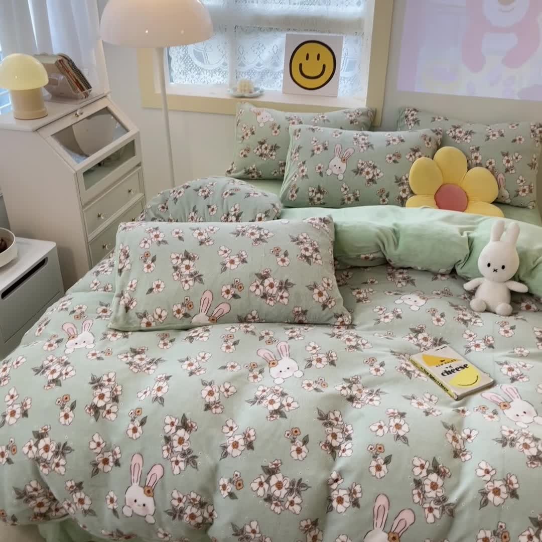 91家纺网 家纺一手货源 找家纺 金爱家 2023新款牛奶绒小清新四件套 浪漫花季