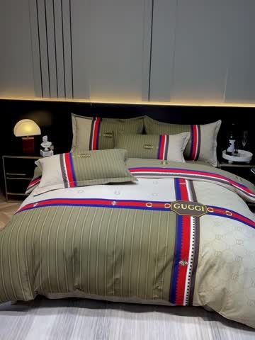 91家纺网 家纺一手货源 找家纺 金爱家 2023新款大阪纯棉生态磨毛条格简约系列四件套 金粉世家