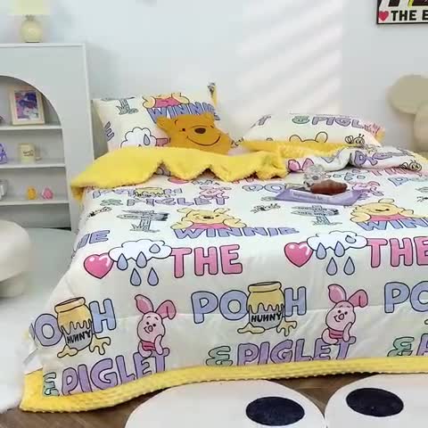 91家纺网 家纺一手货源 找家纺 星期八 2022新款迪士尼豆豆被 小熊维尼