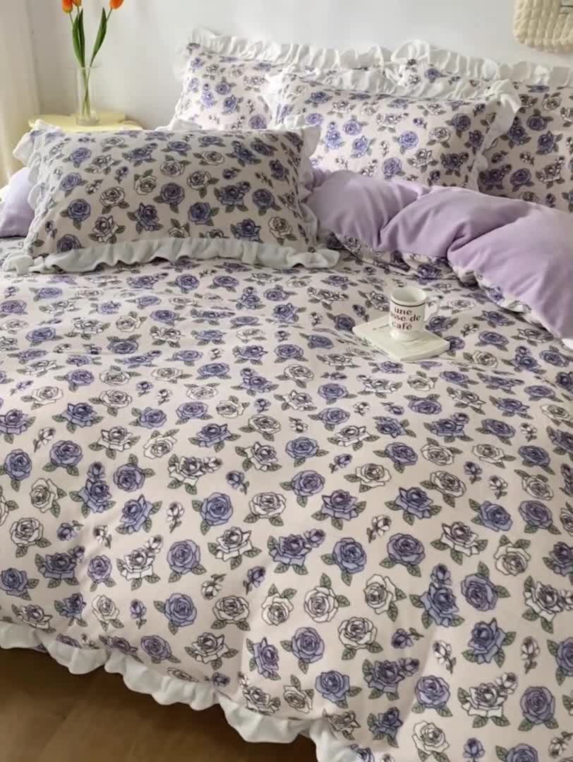 91家纺网 家纺一手货源 找家纺 呗旺鹿2022ykk拉链荷叶边印花牛奶绒四件套法莱绒花田玫瑰