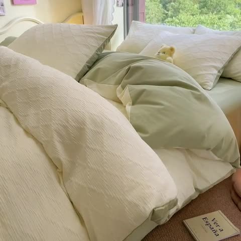 91家纺网 家纺一手货源 找家纺 琪格格纺织 2023新款纯棉泡泡纱水洗棉四件套 泡泡纱米白VS奶绿