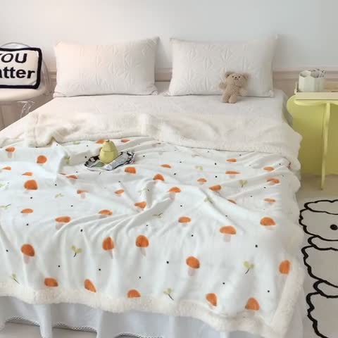 91家纺网 家纺一手货源 找家纺 澳萝拉 2022新款牛奶绒羊羔绒毛毯 蘑菇屋