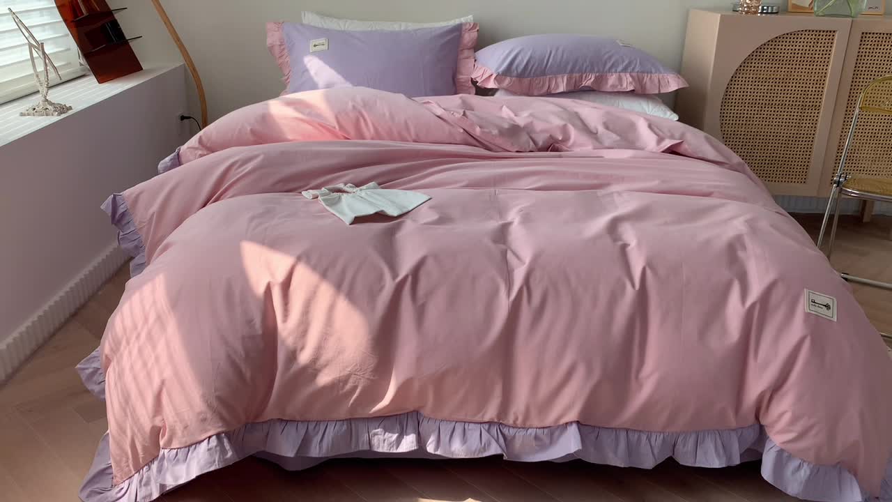 91家纺网 家纺一手货源 找家纺 橙艺家居 2022新款全棉色织水洗花边纯色四件套套件 胭脂粉