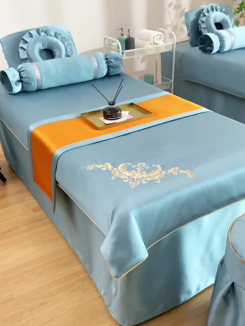 91家纺网 家纺一手货源 找家纺 莉人坊美容床罩批发 2023绸缎角花美容床罩四件套 角花浅蓝