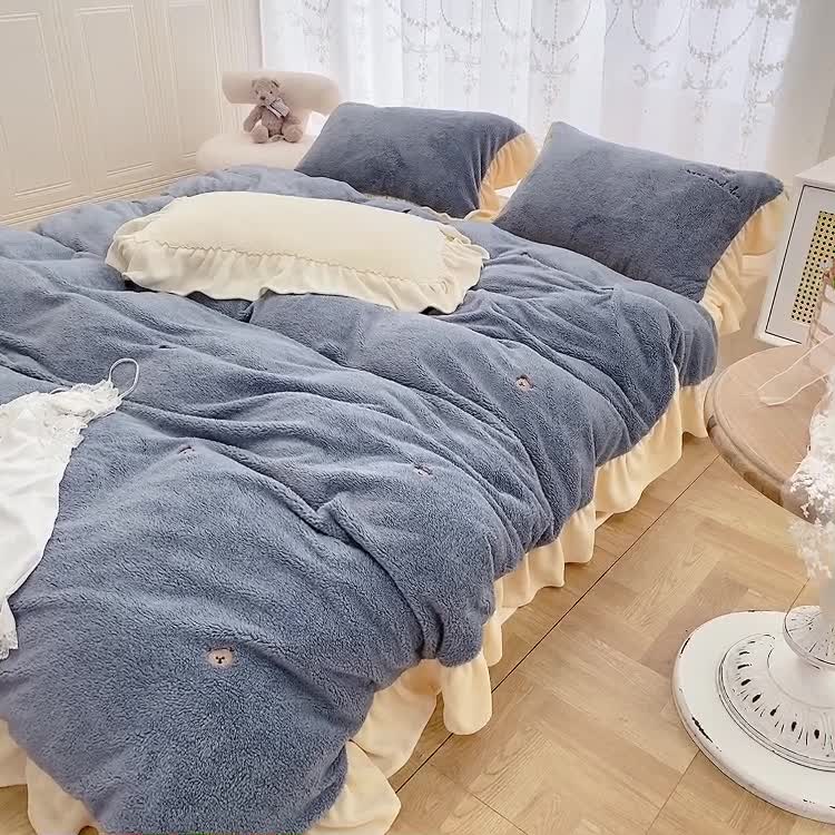 91家纺网 家纺一手货源 找家纺 玛奇朵 2022秋冬新款泰迪绒刺绣系列四件套 泰迪-蓝色