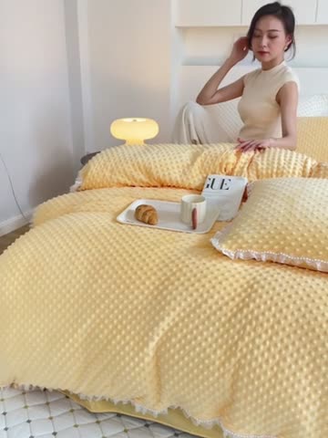 91家纺网 家纺一手货源 找家纺 玛奇朵 2022升级版A类豆豆绒梦露系列四件套 梦露-亮丽黄