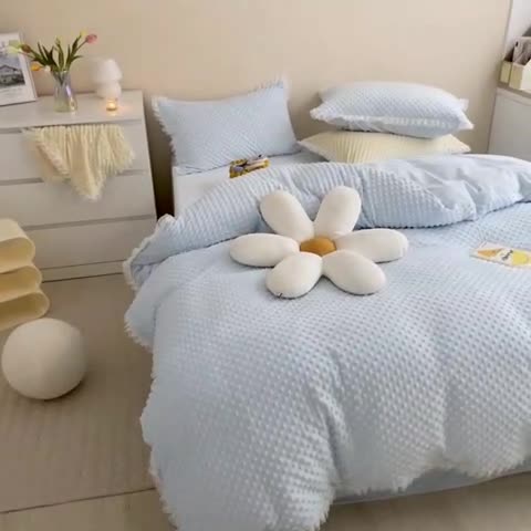 91家纺网 家纺一手货源 找家纺 玛奇朵  2022升级版A类豆豆绒梦露系列四件套 梦露-婴儿蓝