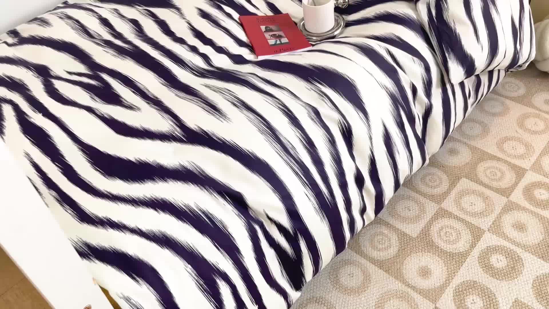 91家纺网 家纺一手货源 找家纺 昔可 2022新款开学季全棉卡通印花学生三件套 港风豹纹