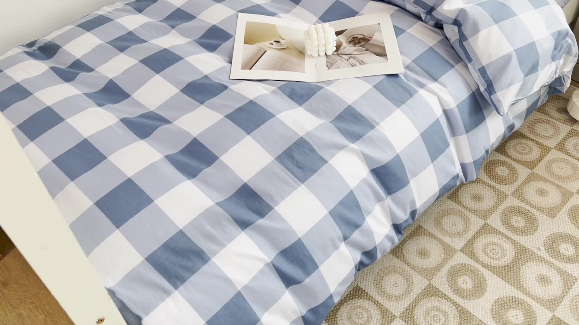 91家纺网 家纺一手货源 找家纺 昔可 2022新款开学季全棉卡通印花学生三件套 云雾蓝格