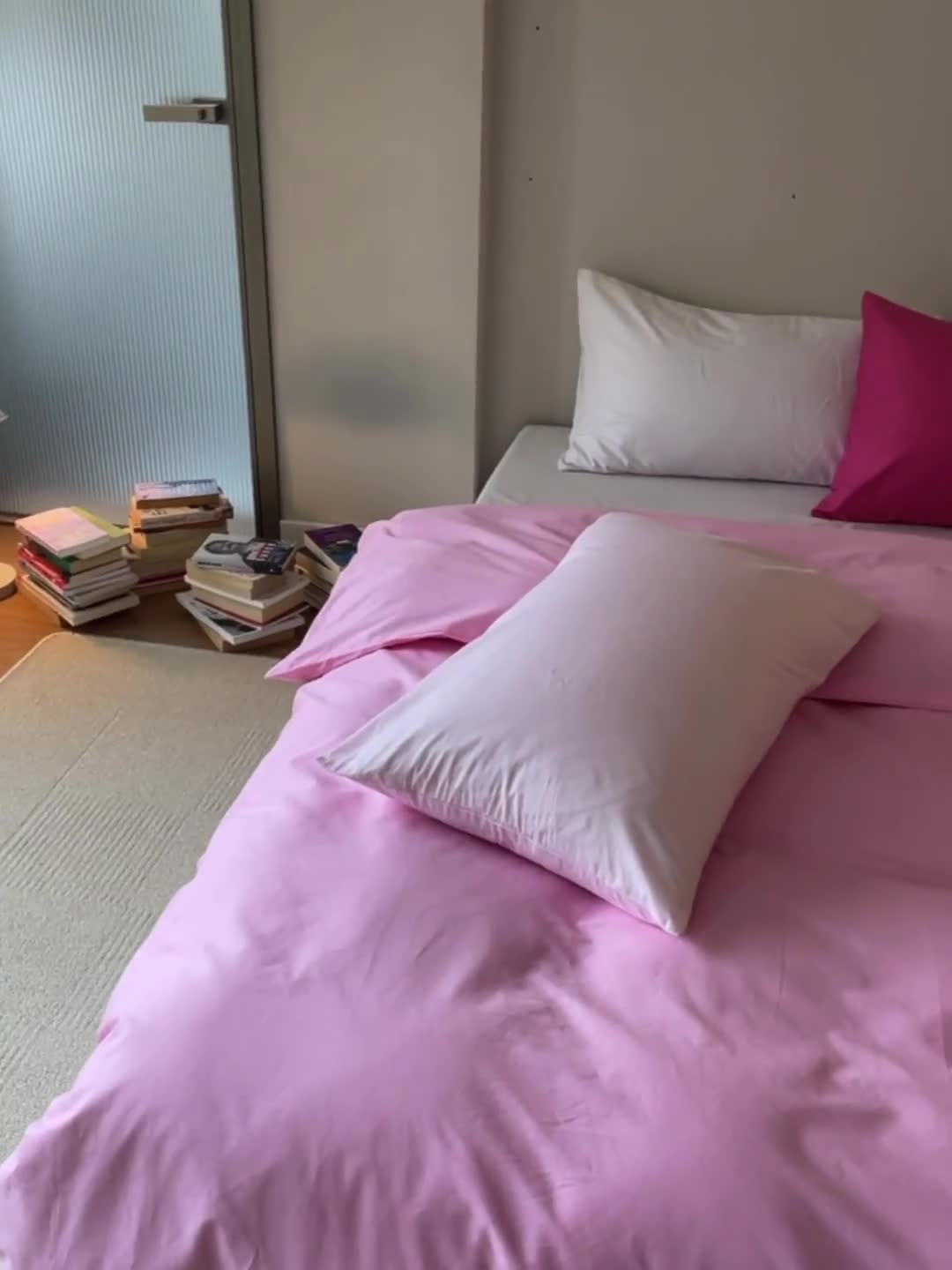 91家纺网 家纺一手货源 找家纺 棉眠2022新款40支纯棉夏日pinkpower系列四件套 中粉-白