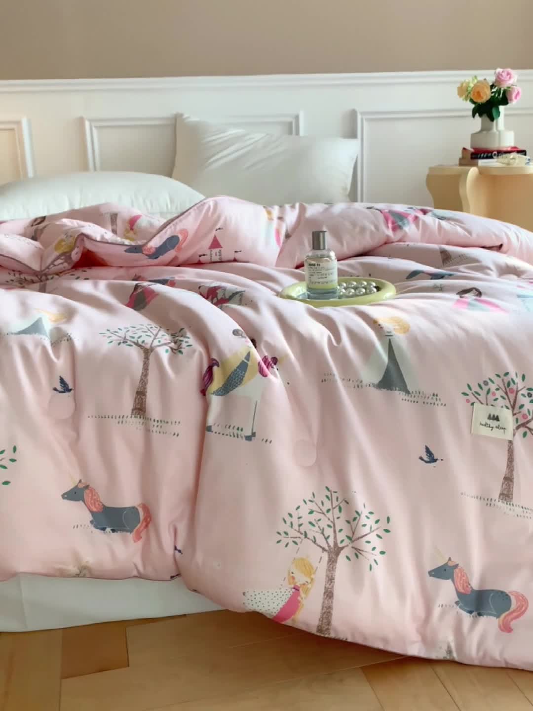 91家纺网 家纺一手货源 找家纺 汇庭 2022新款60s数码印花春秋被 小公主