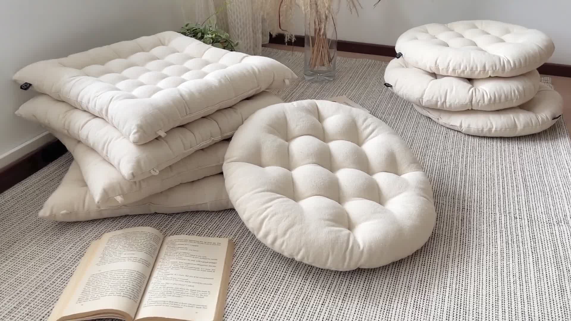 91家纺网 家纺一手货源 找家纺 美茉家居 2022新款闲趣日式多针坐垫 圆形