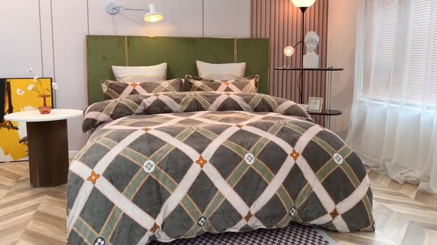 91家纺网 家纺一手货源 找家纺 凡客家居 2022新款牛奶绒印花系列四件套 爱丁堡-绿