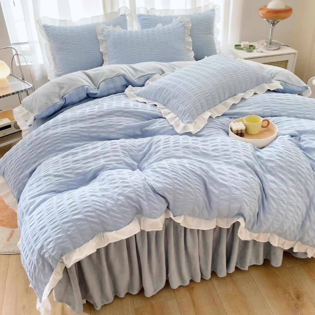 91家纺网 家纺一手货源 找家纺 绒兔兔 A版泡泡纱+B版牛奶绒韩版床裙床单四件套 天空蓝