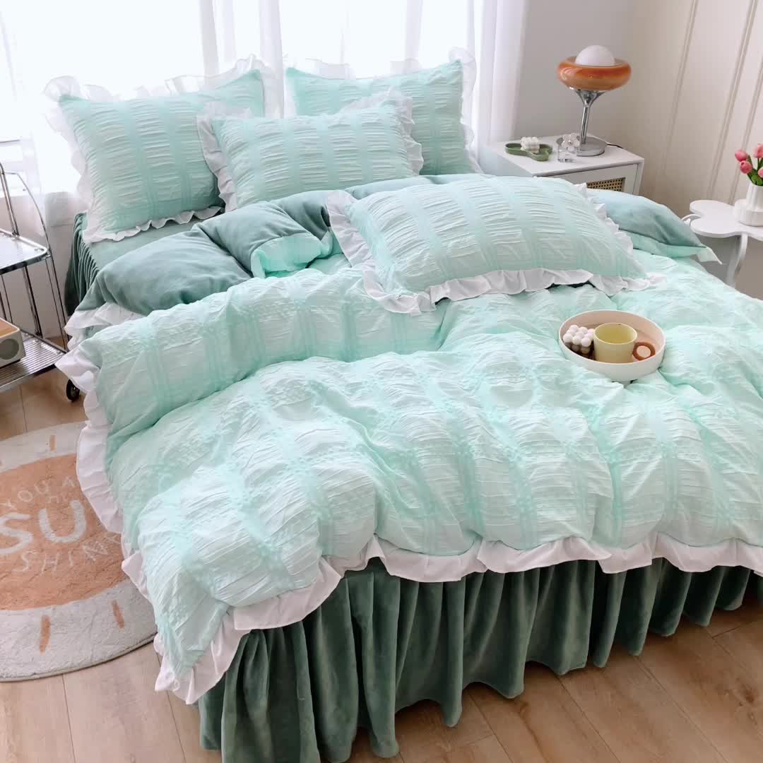 91家纺网 家纺一手货源 找家纺 绒兔兔 A版泡泡纱+B版牛奶绒韩版床裙床单四件套 水绿