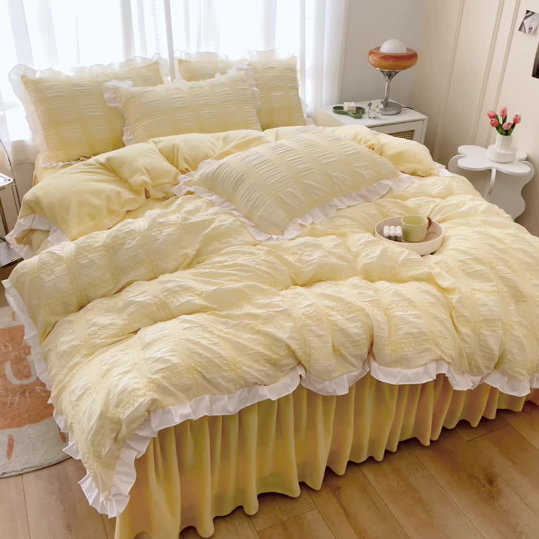 91家纺网 家纺一手货源 找家纺 绒兔兔 A版泡泡纱+B版牛奶绒韩版床裙床单四件套 淡黄