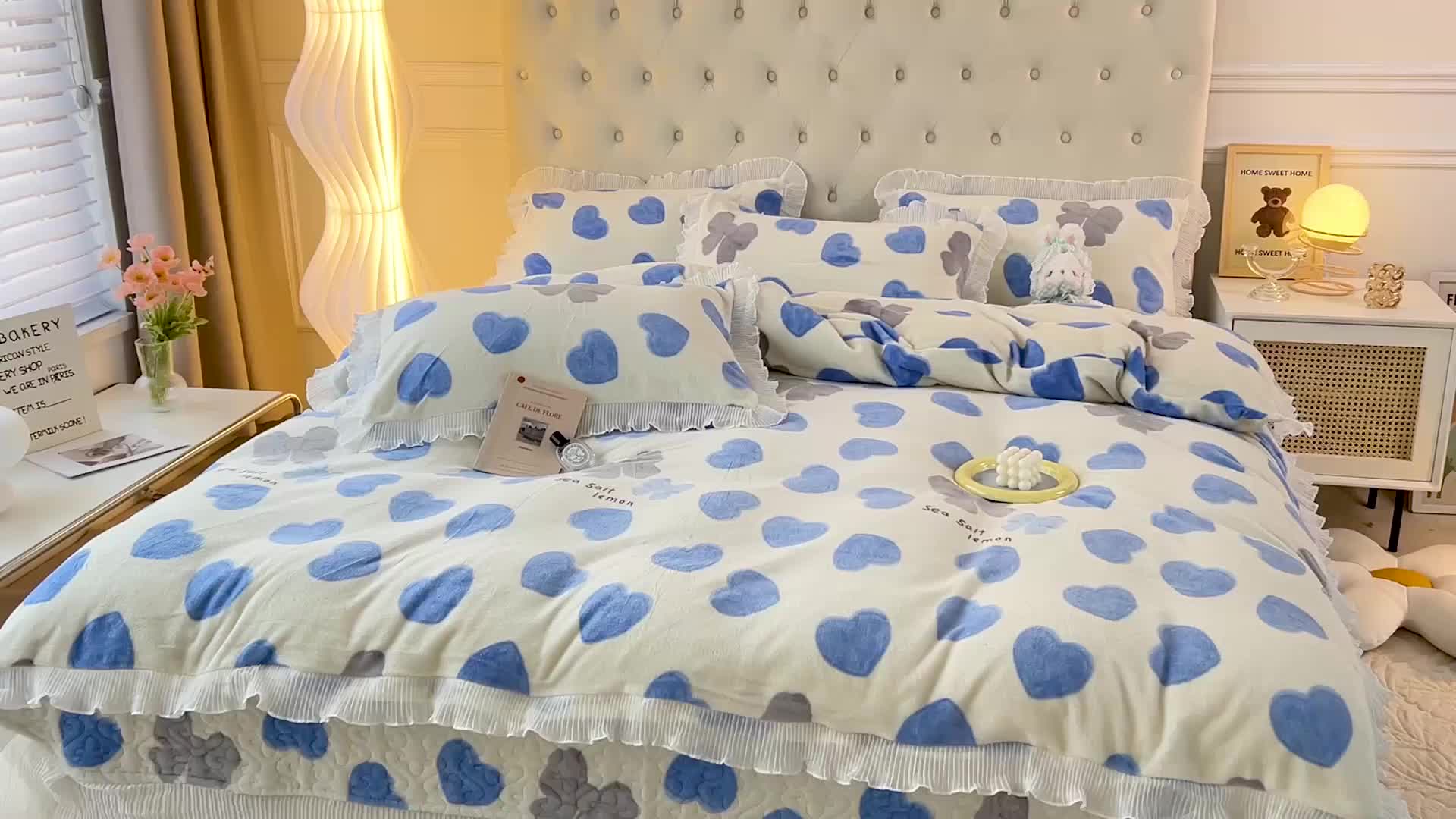 91家纺网 家纺一手货源 找家纺 澳梵  2022新款牛奶绒印花床盖三件套四件套 心心相印