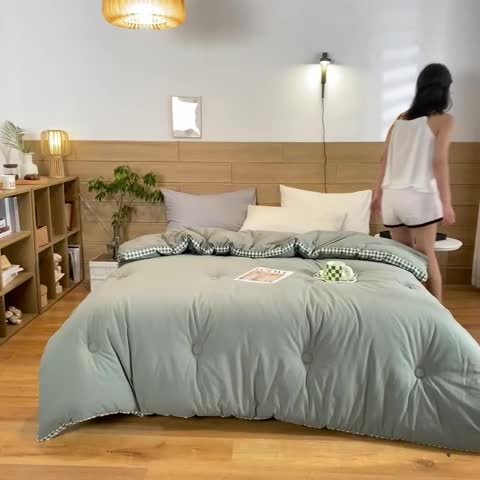 91家纺网 家纺一手货源 找家纺 子由 2022新款无印风棋盘格立体边冬被 棋盘格-墨子绿