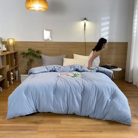 91家纺网 家纺一手货源 找家纺 子由 2022新款无印风棋盘格立体边冬被 棋盘格-浅蓝