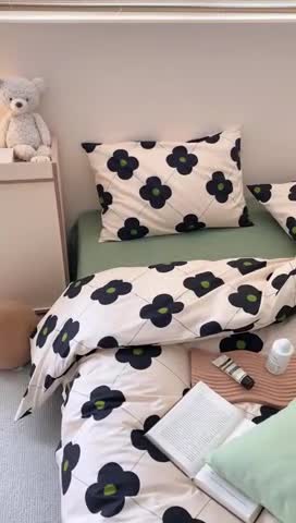 91家纺网 家纺一手货源 找家纺 昔可 2022新款全棉四件套影棚图1 幸运四叶花黑