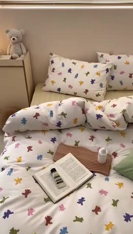 91家纺网 家纺一手货源 找家纺 昔可 2022新款全棉四件套影棚图1 迷你小小熊