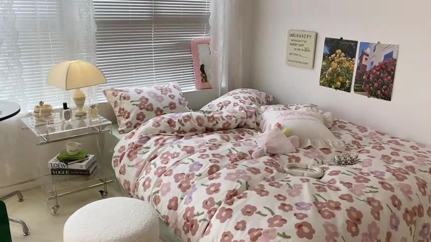 91家纺网 家纺一手货源 找家纺 昔可 2022新款爱丽丝梦游仙境系列四件套 甜尼粉花