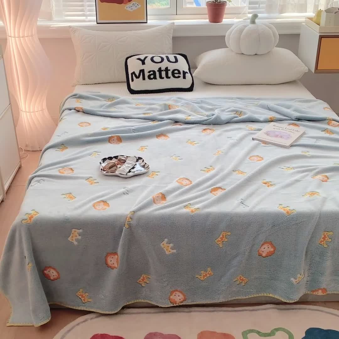 91家纺网 家纺一手货源 找家纺 蜜柚 2024新款立体锁边云朵绒印花毛毯四季毯 狮子王