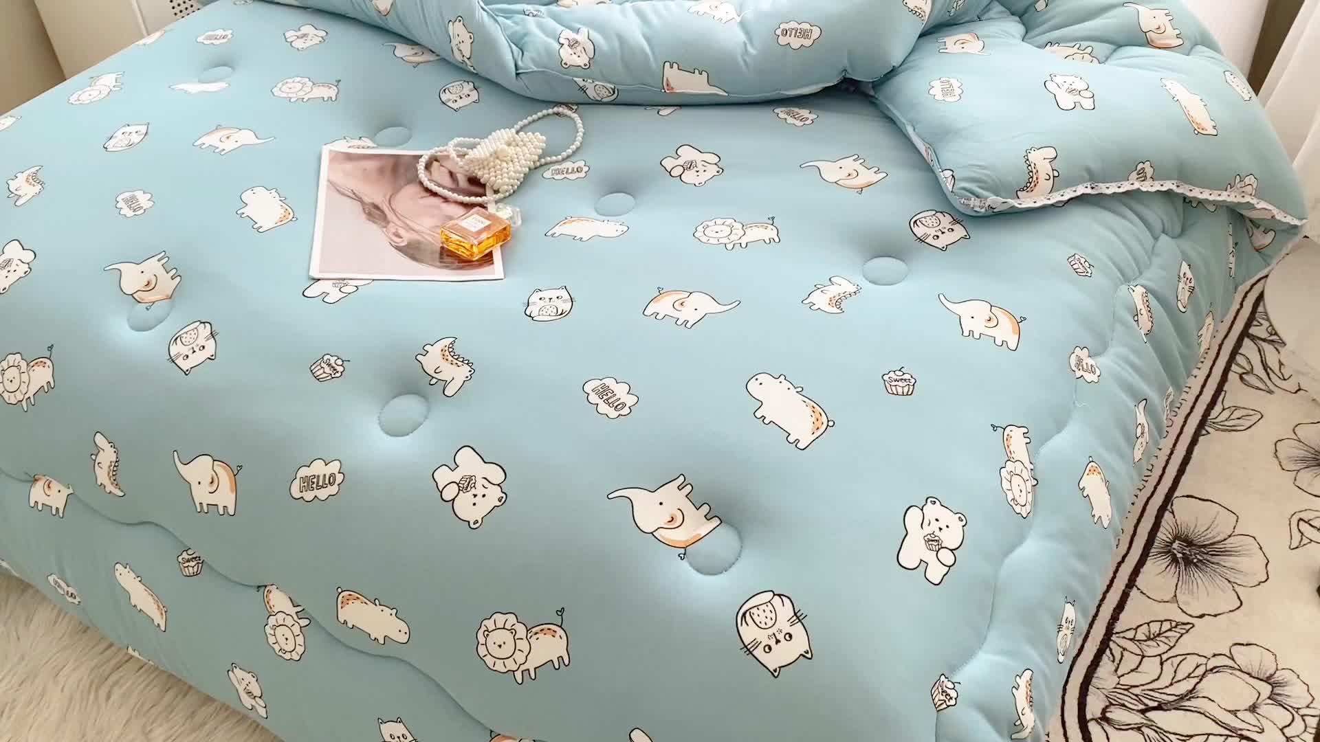 91家纺网 家纺一手货源 找家纺 畅畅A类母婴级数码印花针织棉牛奶蛋白大豆冬被春秋被 塔塔乐园