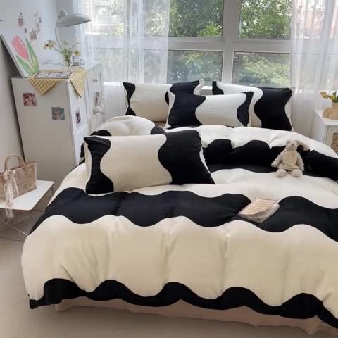 91家纺网 家纺一手货源 找家纺 雅居纺 2022新款牛奶绒印花四件套 简约派